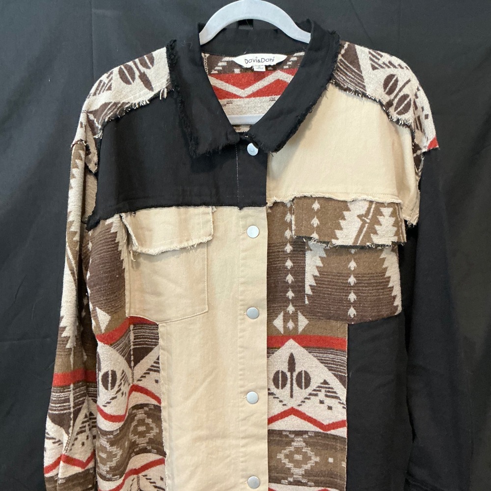 Davi & Dani Patchwork Southwestern Print Shirt Jacket Women's Size M - Picture 2 of 12